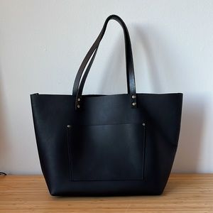 Portland Leather black Oversized Tote